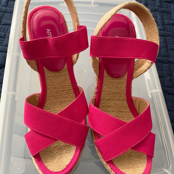 Apt. 9 Shoes - Apt. 9 women’s shoes.  Size 8 medium.